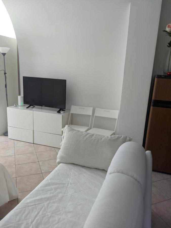 Appartamento Saragone Salerno Exterior photo